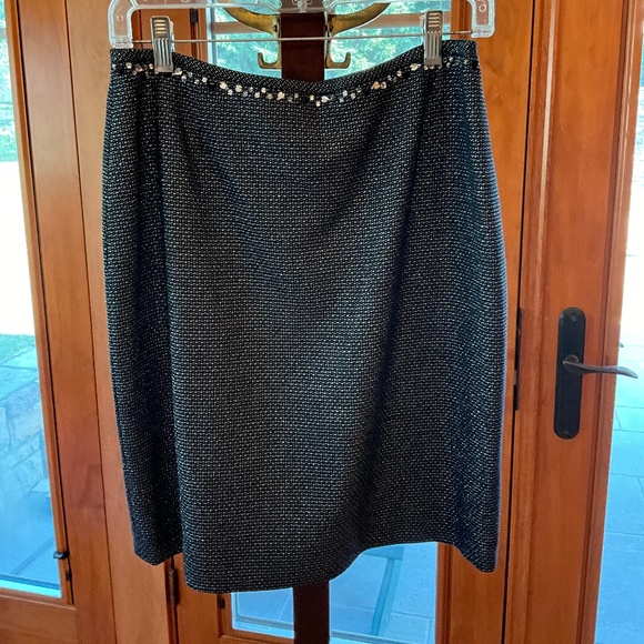 Tahari Navy and Silver Tweed Skirt Set - Picture 3 of 15